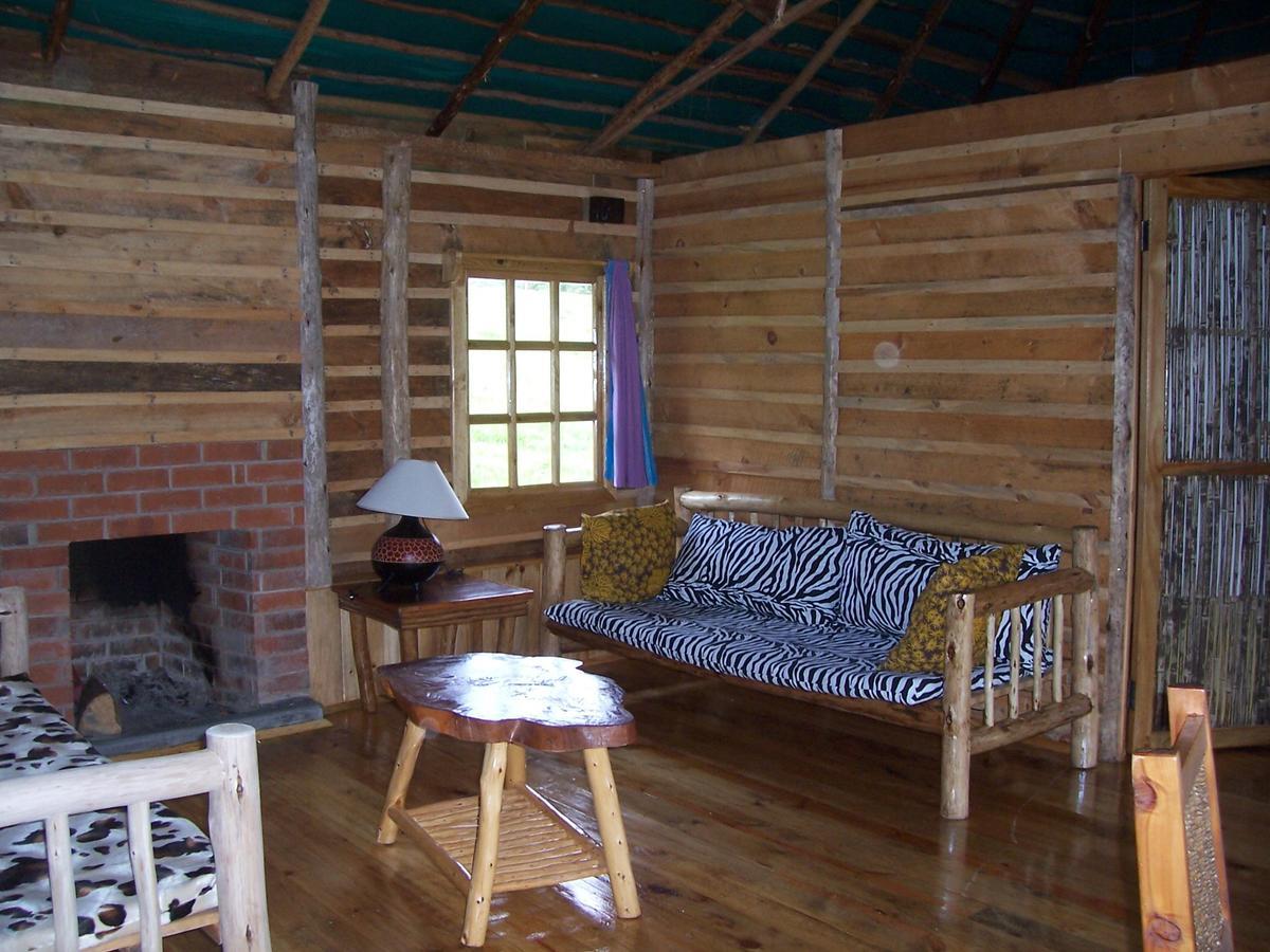 Castle Forest Lodge Mount Kenya National Park ภายนอก รูปภาพ