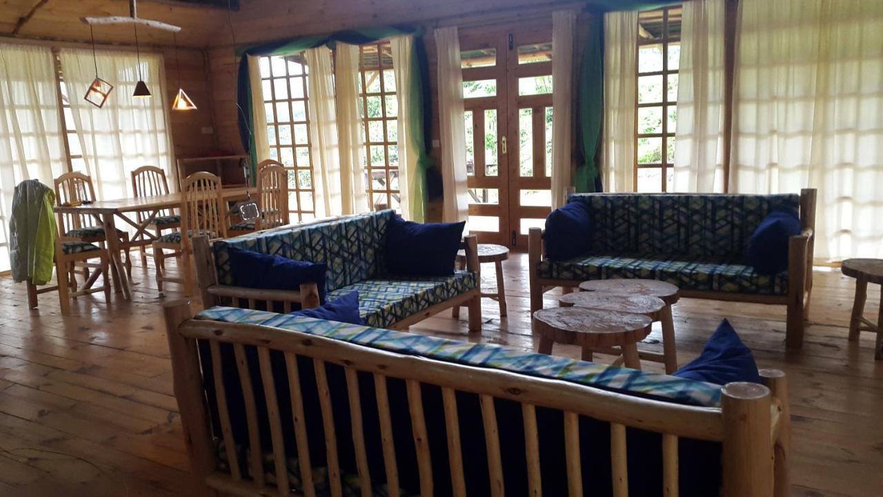 Castle Forest Lodge Mount Kenya National Park ภายนอก รูปภาพ